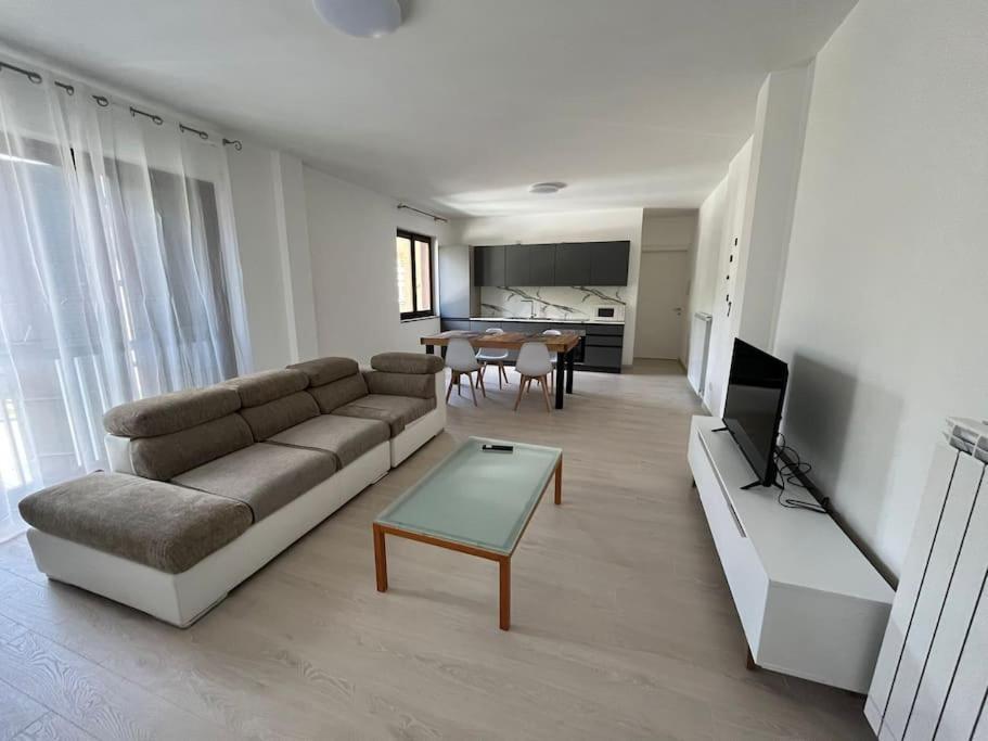 Appartamento Alpi Retiche มอร์เบญโญ ภายนอก รูปภาพ